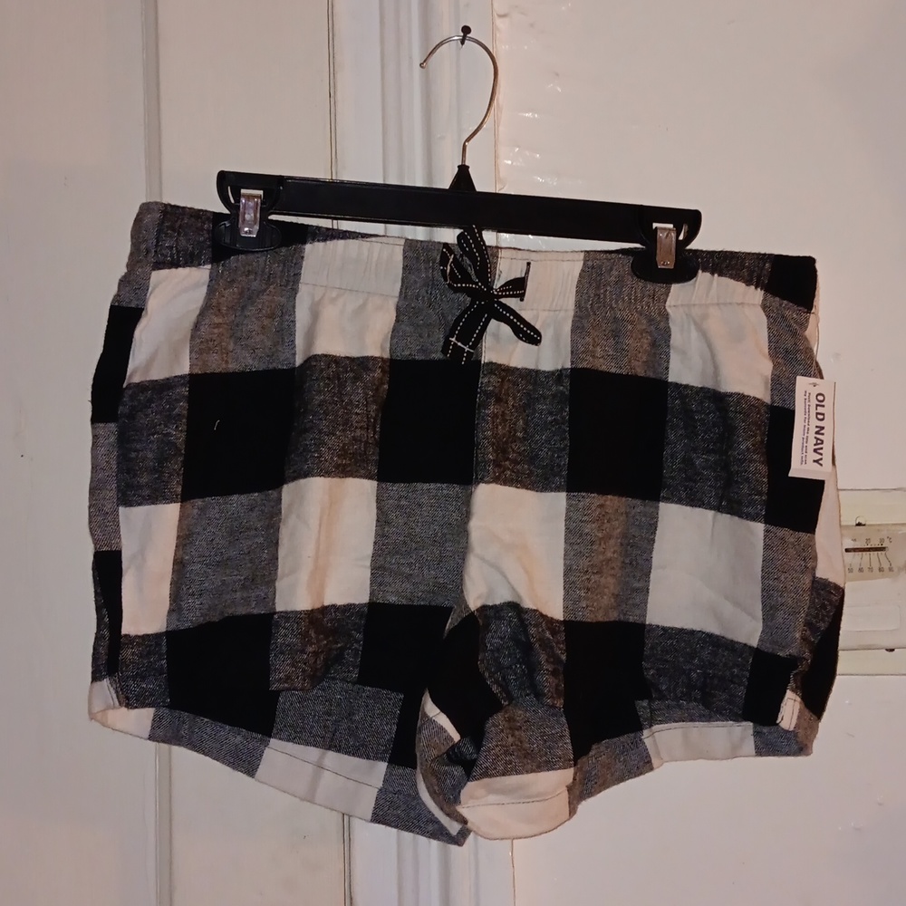 NWT Old Navy Match the Fam Pj shorts